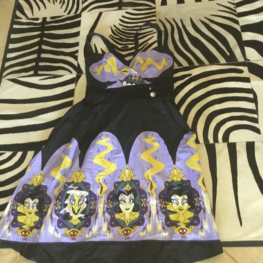 Pinup Couture dress size 4xl New (3x)